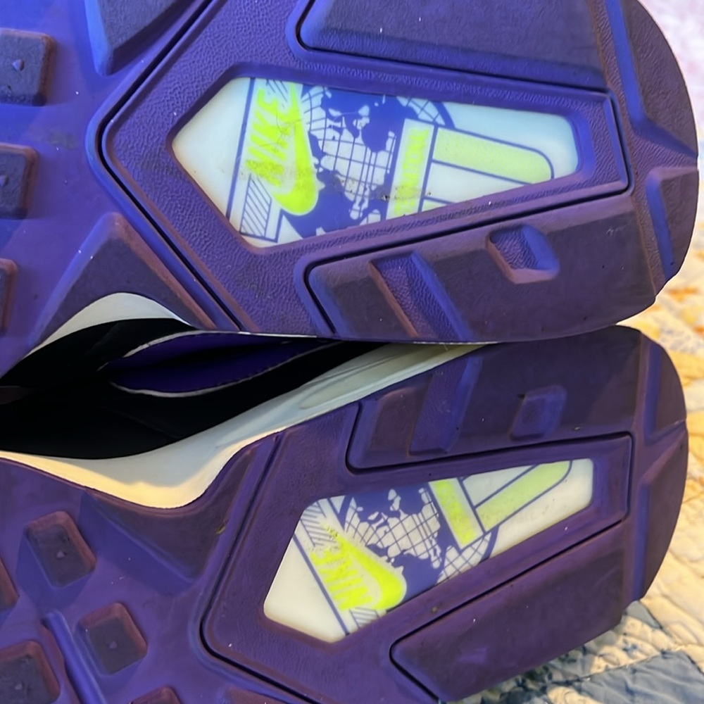 Nike Air Max Coliseum Racer Trainers Sneakers - Picture 11 of 12